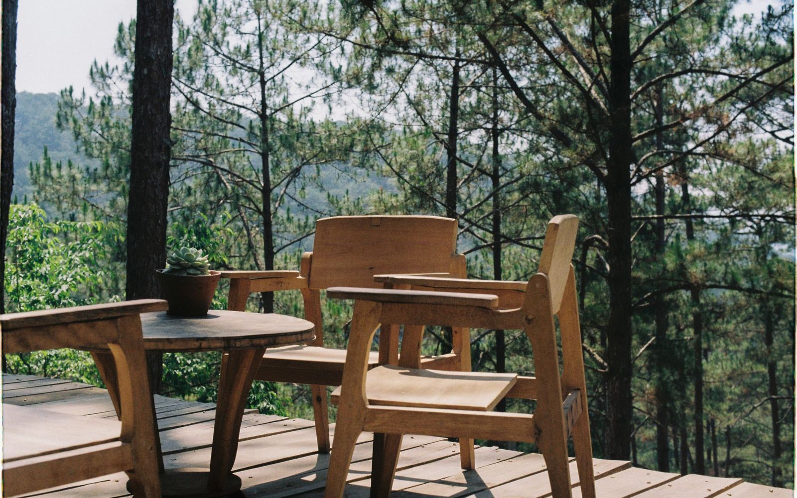Deck builders in Eau Claire, WI by Eau Claire Deck Pros